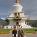Mit Chencho vor der National Stupa